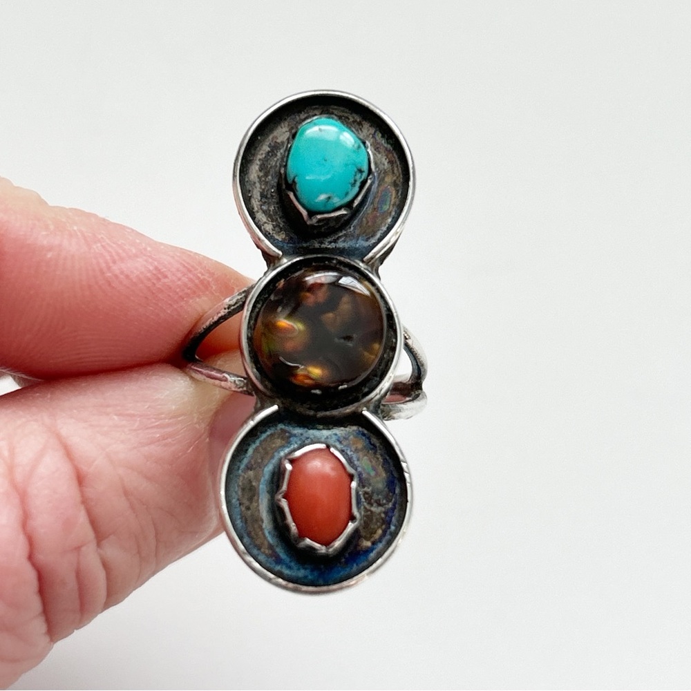 Stunning Vintage Southwestern Turquoise Fire Agate Coral Sterling Silver Ring